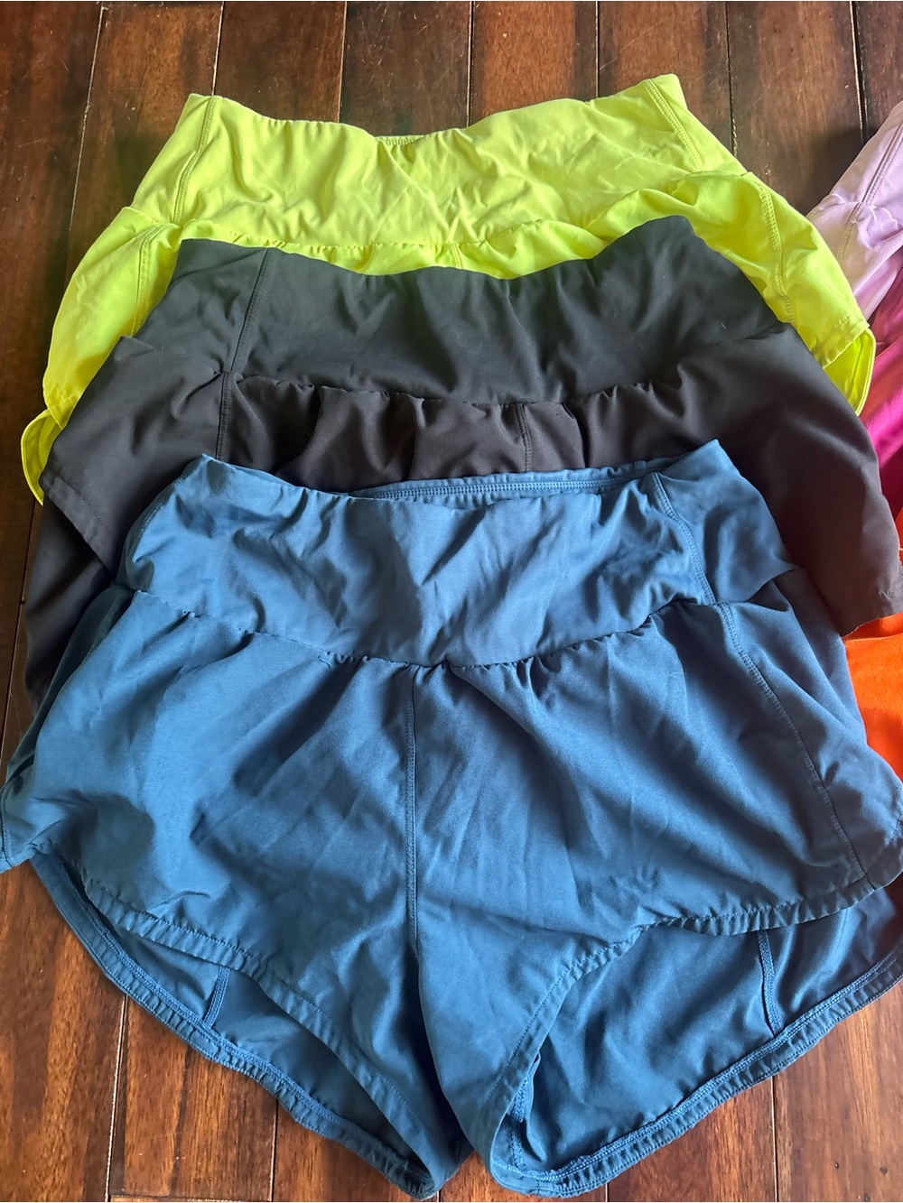 6 pairs of athletic shorts - Picture 3 of 6